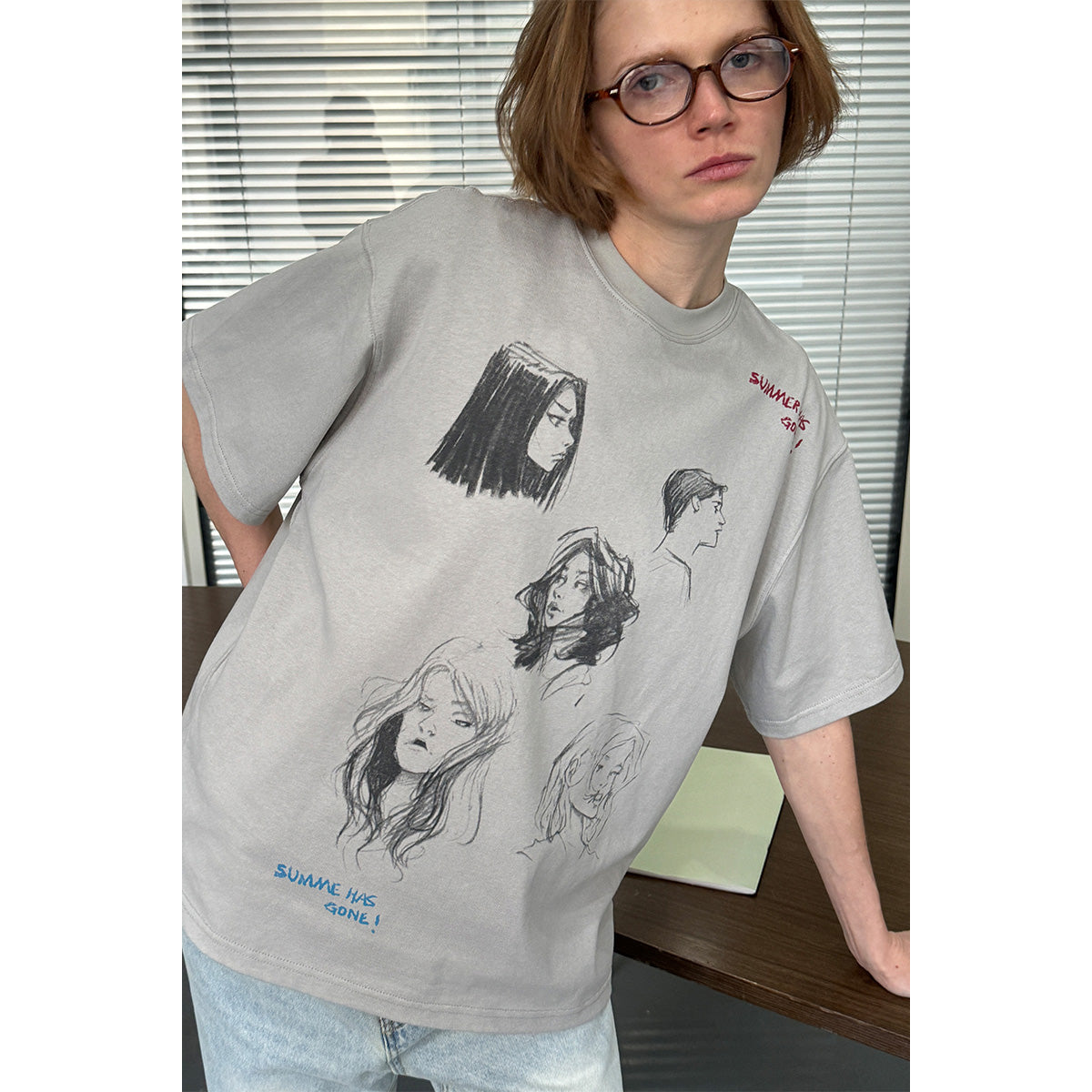 UMAMIISM Hand-Drawn Portrait Printed T-Shirt Gray